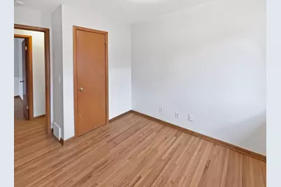 3806 Hampshire Avenue N, Crystal, MN 55427 - Photo 15