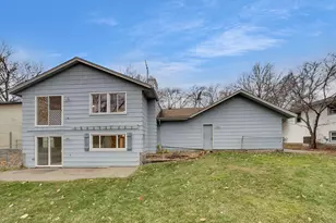 8232 Sumter Ave N, Brooklyn Park, MN 55445 - Photo 23