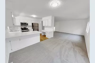 8232 Sumter Avenue N, Brooklyn Park, MN 55445 - Photo 11