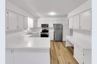 8232 Sumter Avenue N, Brooklyn Park, MN 55445 - Photo 13