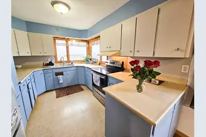 68245 470th Street, Fairfax, MN 55332 - Photo 11