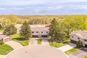 4595 Horizon Cir, Eagan, MN 55123 - Photo 33