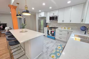 12209 Woodbine Rd, Hopkins, MN 55305 - Photo 5