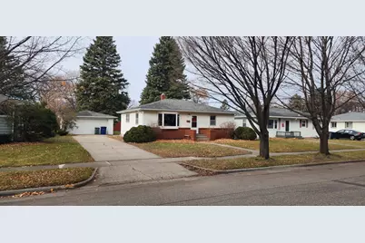 2215 7th Street S, Moorhead, MN 56560 - Photo 1