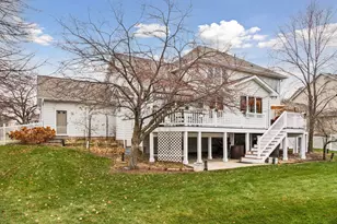 3800 Jamestown Curve, Woodbury, MN 55129 - Photo 49