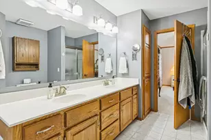 3800 Jamestown Curve, Woodbury, MN 55129 - Photo 27