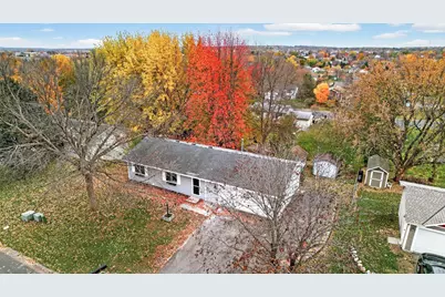 612 11th Avenue E, Shakopee, MN 55379 - Photo 35