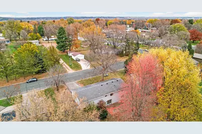 612 11th Avenue E, Shakopee, MN 55379 - Photo 39