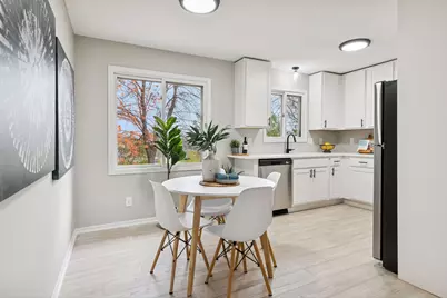 612 11th Avenue E, Shakopee, MN 55379 - Photo 1