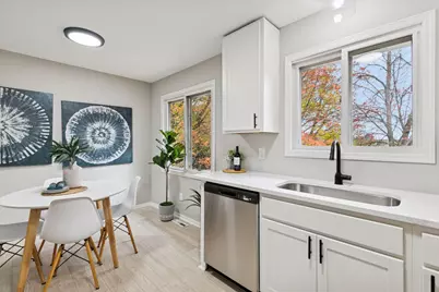 612 11th Avenue E, Shakopee, MN 55379 - Photo 7