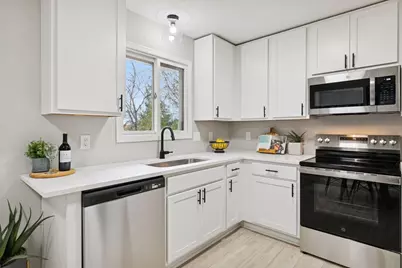 612 11th Avenue E, Shakopee, MN 55379 - Photo 5