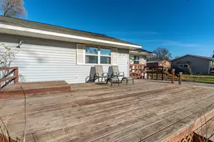 406 W Main St, Battle Lake, MN 56515 - Photo 7