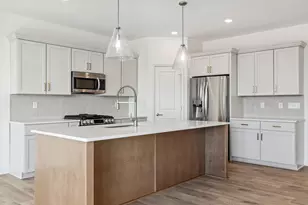 17763 Ellsworth Dr, Lakeville, MN 55044 - Photo 13