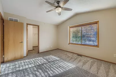 7642 Arboretum Village Place, Chanhassen, MN 55317 - Photo 11