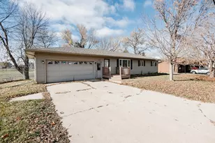 208 Powers Ave N, Alden, MN 56009 - Photo 45