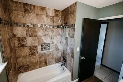 208 Powers Avenue N, Alden, MN 56009 - Photo 13