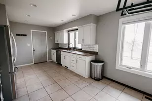 208 Powers Ave N, Alden, MN 56009 - Photo 29