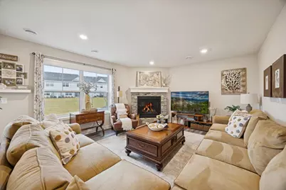 7230 Bay Drive, Lino Lakes, MN 55038 - Photo 3