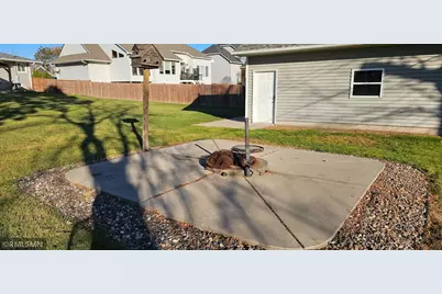 686 Wheaton Avenue, Roseville, MN 55113 - Photo 29