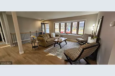 686 Wheaton Avenue, Roseville, MN 55113 - Photo 7