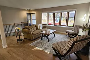 686 Wheaton Ave, Roseville, MN 55113 - Photo 7