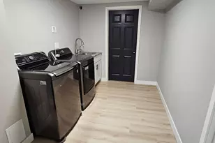 686 Wheaton Ave, Roseville, MN 55113 - Photo 17