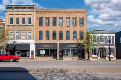 216 S Minnesota Avenue, Saint Peter, MN 56082 - Photo 3