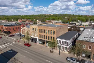 216 S Minnesota Ave, Saint Peter, MN 56082 - Photo 1