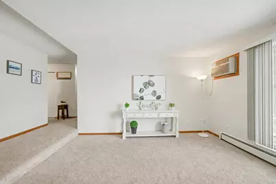 1690 Highway 36 W #224, Roseville, MN 55113 - Photo 17