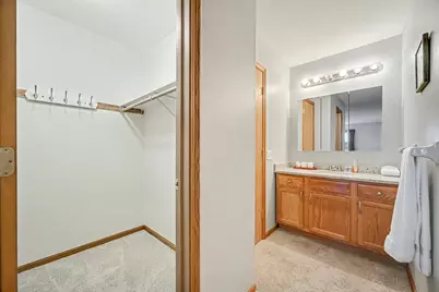 1690 Highway 36 W #224, Roseville, MN 55113 - Photo 19