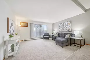 1690 Hwy 36 W, Roseville, MN 55113 - Photo 1