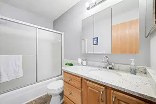 1690 Hwy 36 W, Roseville, MN 55113 - Photo 23