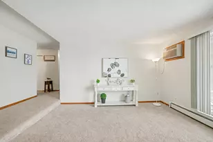 1690 Hwy 36 W, Roseville, MN 55113 - Photo 15