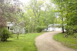 28153 E Hardwood Ln, Brook Park, MN 55007 - Photo 3