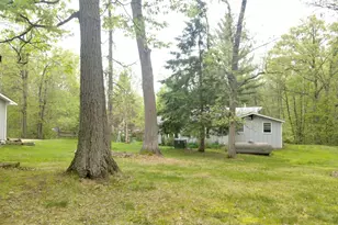 28153 E Hardwood Ln, Brook Park, MN 55007 - Photo 15