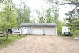 28153 E Hardwood Ln, Brook Park, MN 55007 - Photo 5