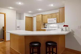 2447 Birn-Hill Dr, Faribault, MN 55021 - Photo 9