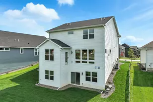 10261 Shadyview Ln N, Maple Grove, MN 55311 - Photo 33