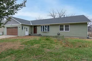 1020 2nd Ave, Howard Lake, MN 55349 - Photo 3