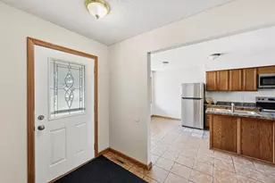 2243 Mahogany Way, Eagan, MN 55122 - Photo 3