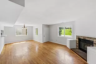 15964 Granada Ave, Apple Valley, MN 55124 - Photo 7
