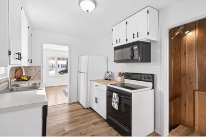 3533 Wyoming Avenue S, Saint Louis Park, MN 55426 - Photo 7