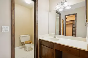 9600 Portland Ave S, Bloomington, MN 55420 - Photo 15