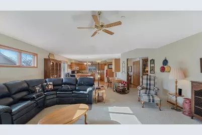 811 Westland Street, New London, MN 56273 - Photo 21