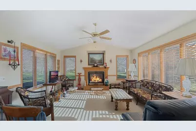 811 Westland Street, New London, MN 56273 - Photo 27