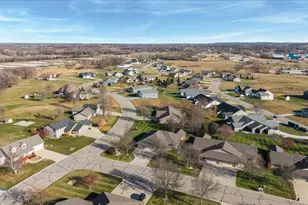 811 Westland St, New London, MN 56273 - Photo 47