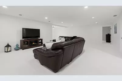 1007 28th Street SW, Austin, MN 55912 - Photo 49