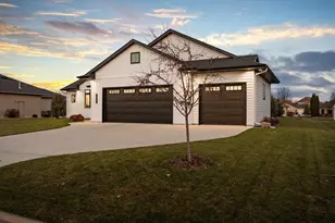 1007 28th St SW, Austin, MN 55912 - Photo 17