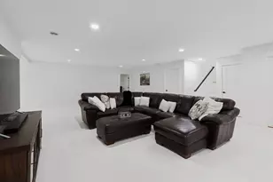 1007 28th St SW, Austin, MN 55912 - Photo 47