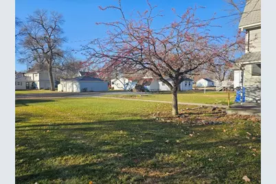 415 Central Avenue, Madison, MN 56256 - Photo 13